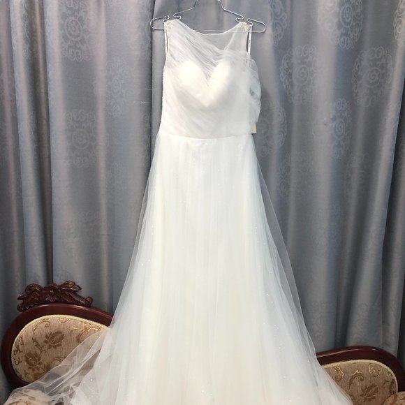 NEW Stella York for Essense of Australia, Ivory Bling Wedding Dress Size 8 - Picture 2 of 7